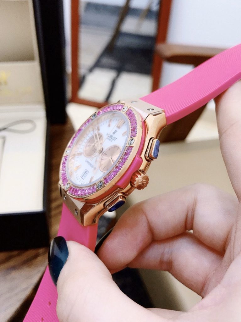 Đồng hồ Hublot nữ