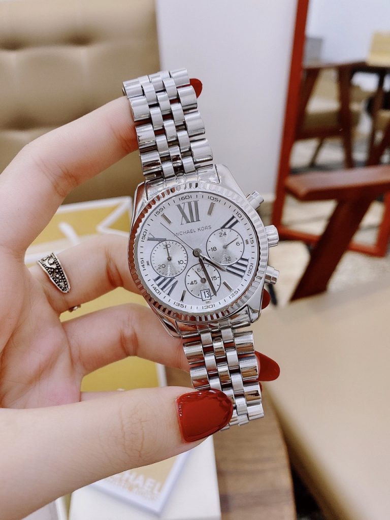 Đồng hồ fake cao cấp