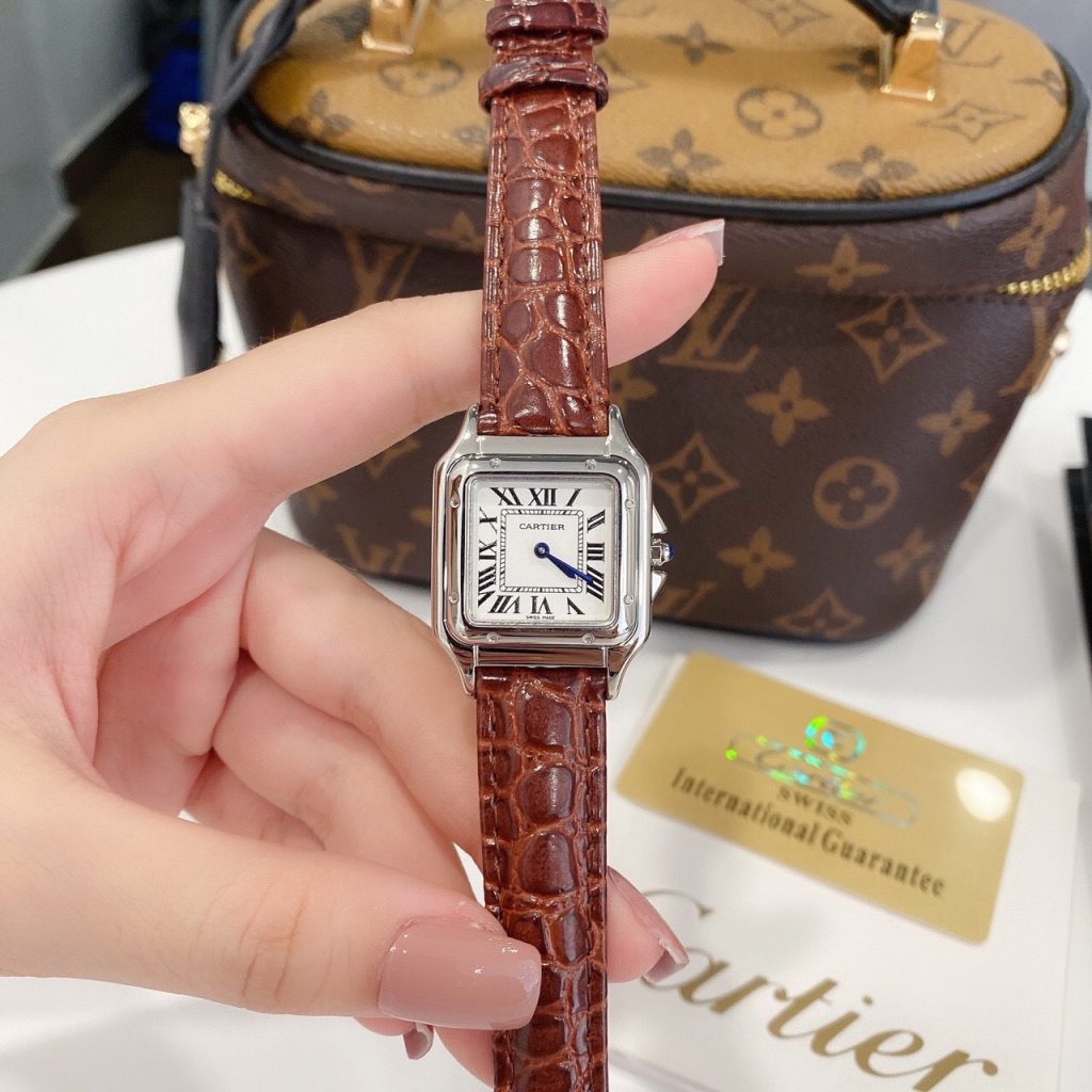Đồng hồ Cartier nữ giá rẻ