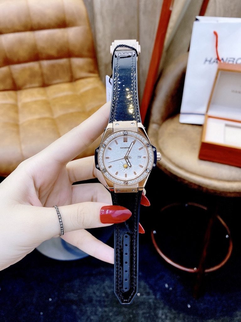 Đồng hồ Huboler nữ mặt tròn