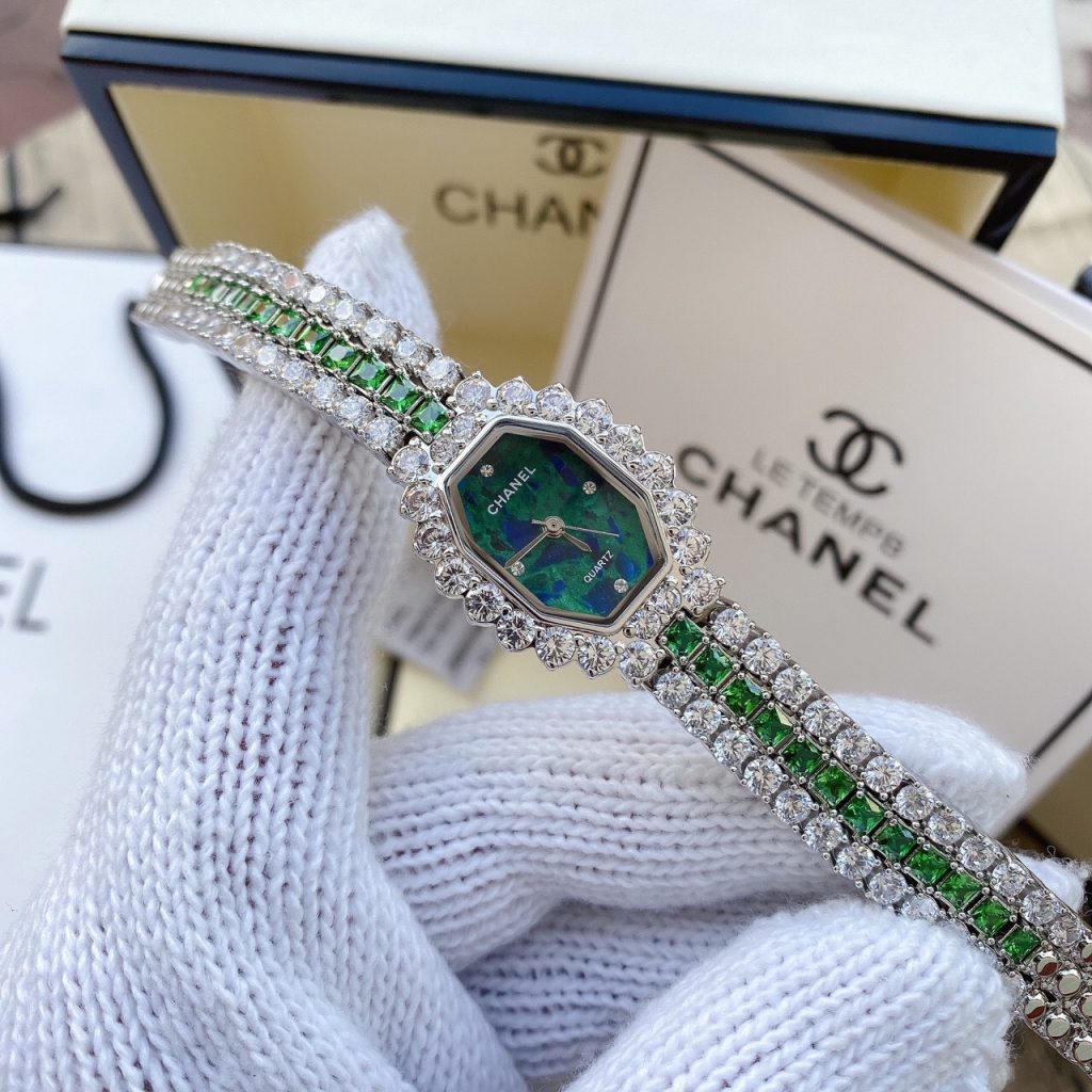 Đồng hồ Chanel nữ