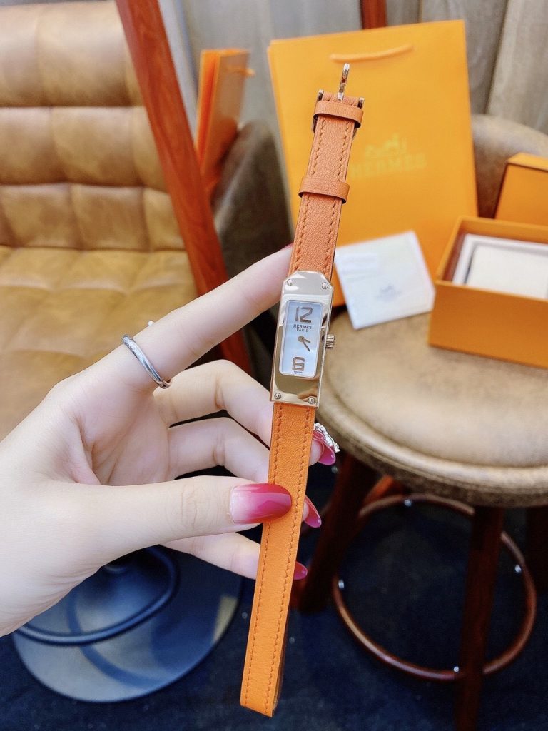 Đồng hồ Hermes nữ