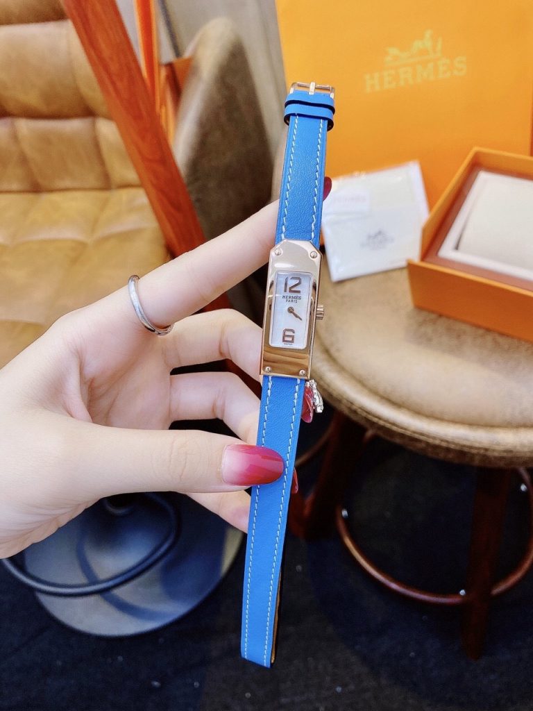 Đồng hồ Hermes nữ dây da