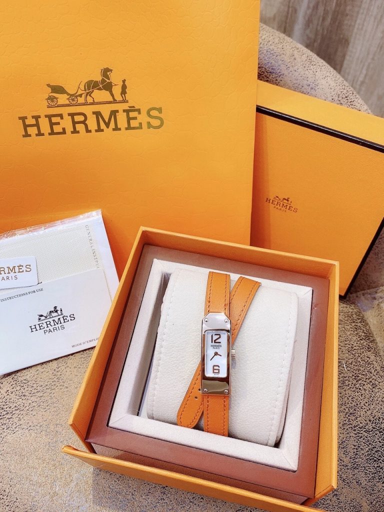 Đồng hồ Hermes nữ đẹp