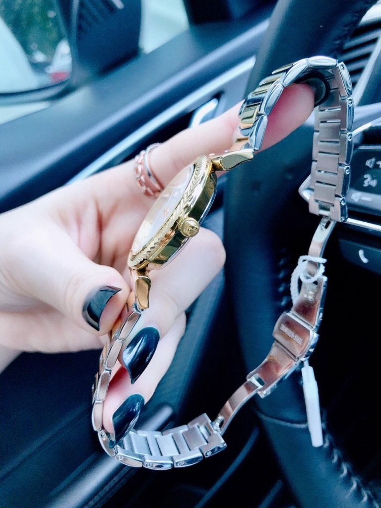 Đồng hồ Versace giá rẻ