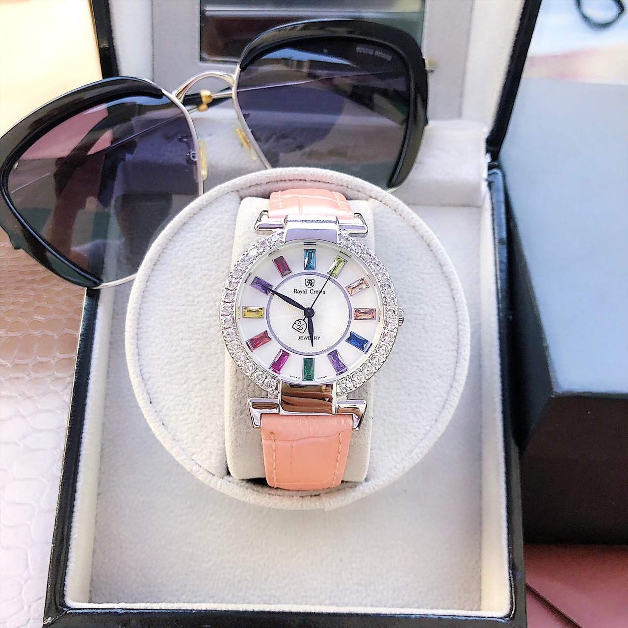 Đồng hồ nữ Đồng hồ nữ