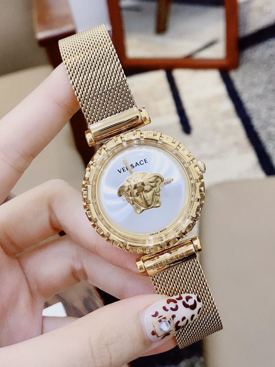 Đồng hồ nữ đẹp Đồng hồ nữ đẹp