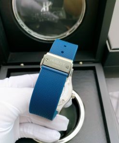 Đồng hồ Hublot dây cao su màu xanh dương