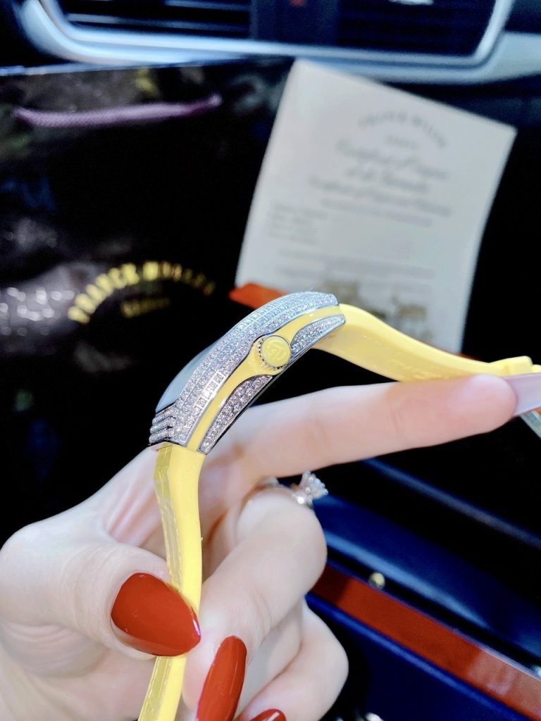 Đồng hồ Franck Muller nữ siêu cấp