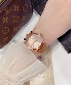 Đồng hồ Buberry