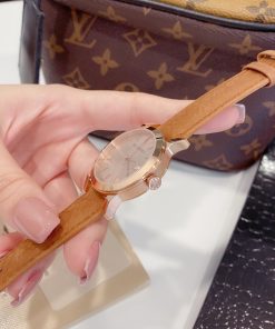 Đồng hồ Buberry nữ dây da