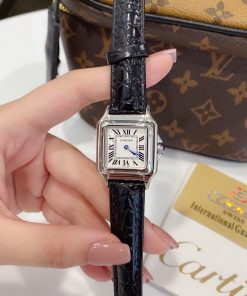 Đồng hồ Cartier nữ giá rẻ