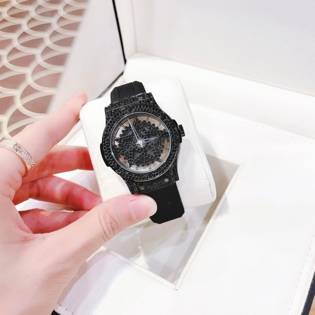 Đồng hồ Davena nữ chính hãng 31669 màu đen mặt đá xoay (1)