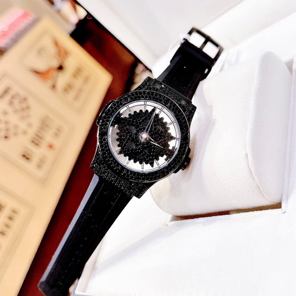 Đồng hồ Davena nữ chính hãng 31669 màu đen mặt đá xoay (1)