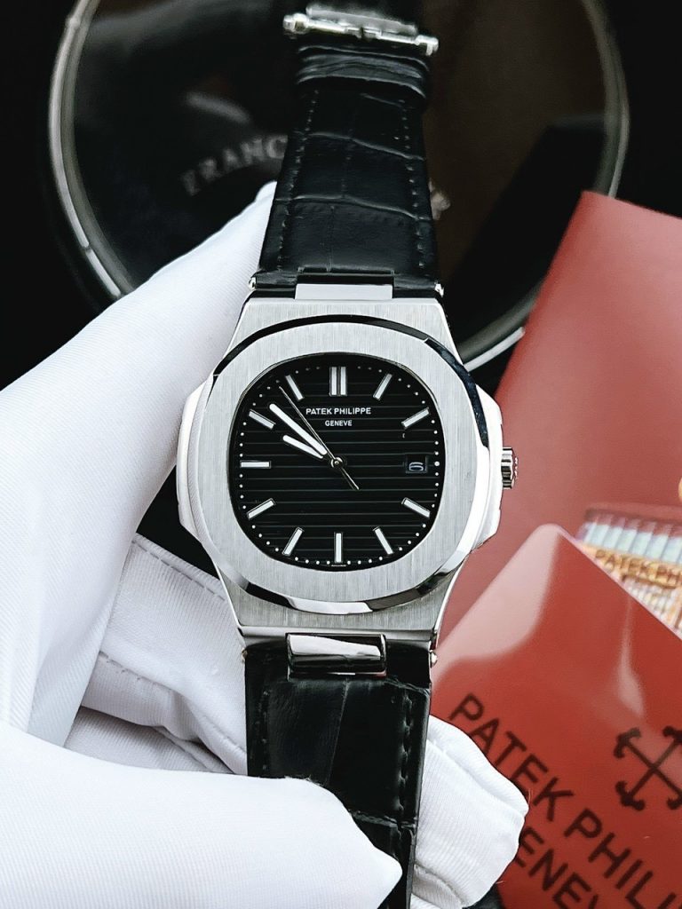 Đồng hồ Patek Philippe nam dây da màu đen