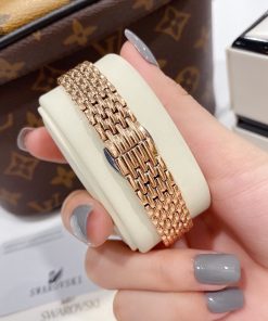 Đồng hồ Swarovski nữ dây kim loại