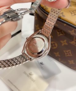 Đồng hồ Swarovski nữ mặt tròn