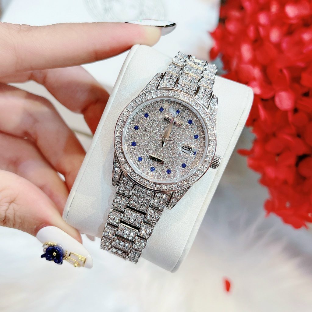 Đồng hồ Davena chính hãng xách tay