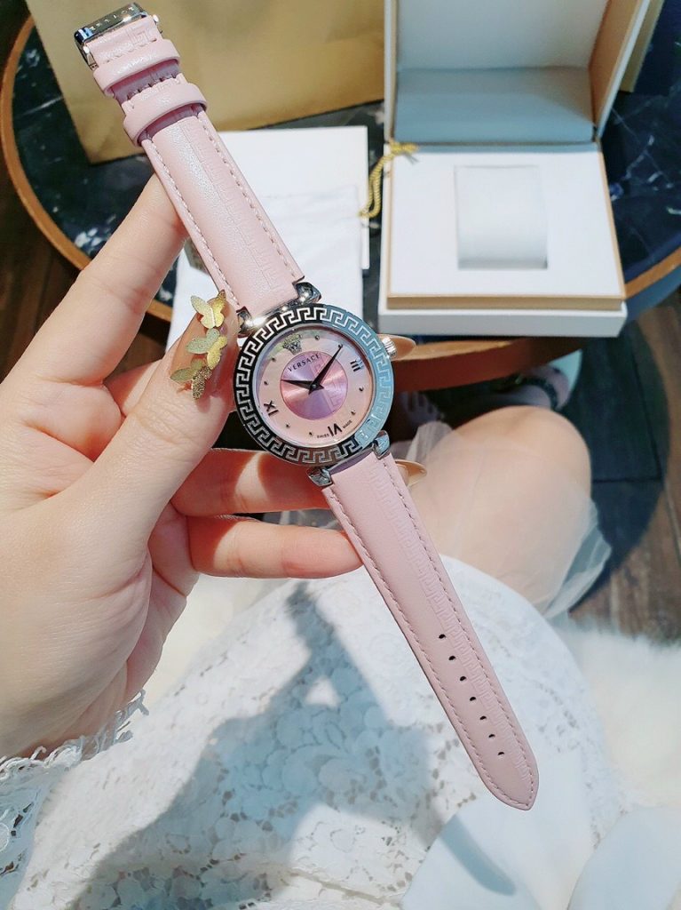 Đồng hồ Versace nữ giá rẻ