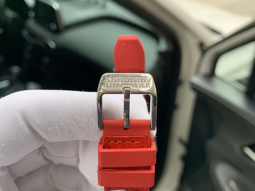 Đồng hồ Franck Muller nữ dây cao su màu đỏ