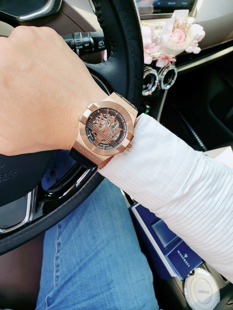 Đồng hồ Maserati