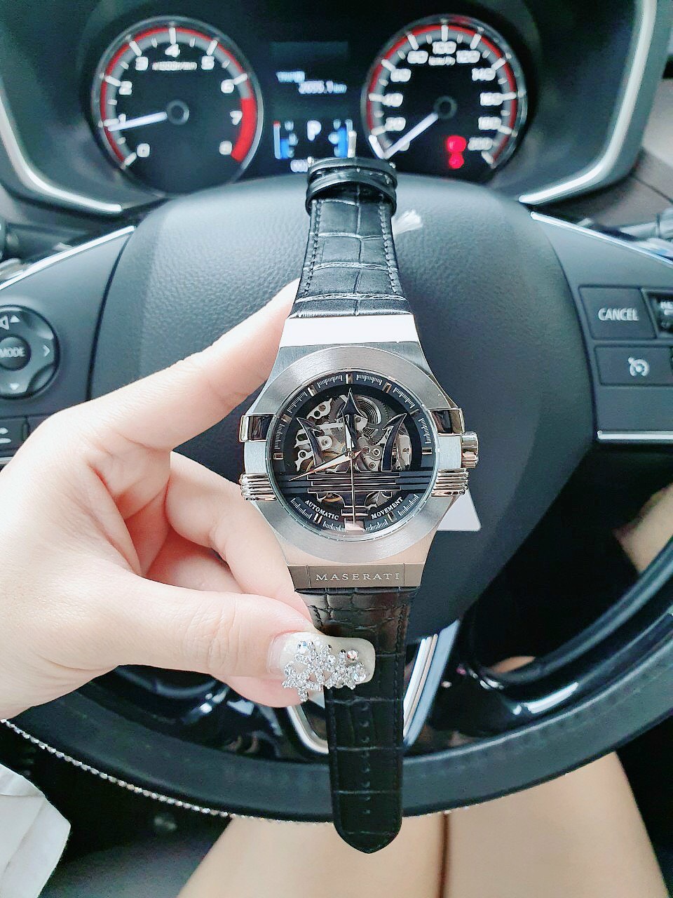 Đồng hồ Maserati siêu cấp Đồng hồ Maserati siêu cấp