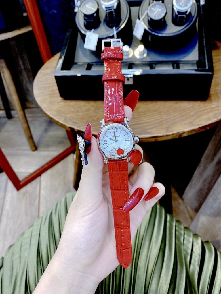 Đồng hồ Chopard nữ dây da màu đỏ