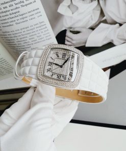 Đồng hồ Davena nữ dây da màu trắng