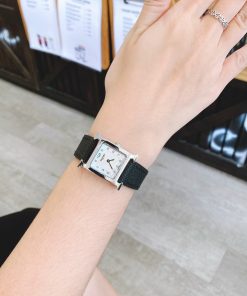 Đồng hồ Hermes nữ mặt vuông