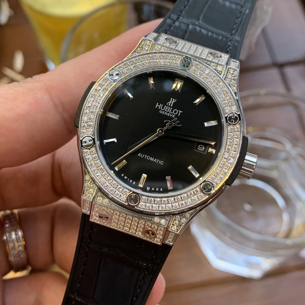 Đồng hồ Hublot nam đính đá