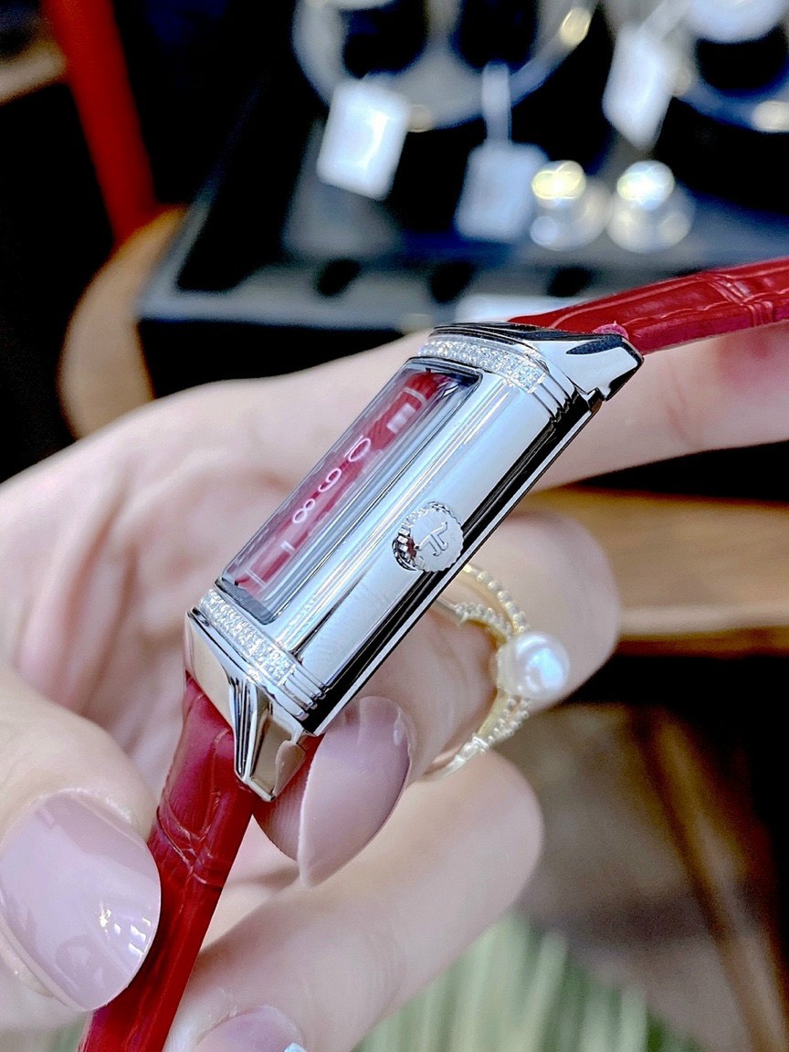 Đồng hồ Jaeger Lecoultre siêu cấp Đồng hồ Jaeger Lecoultre siêu cấp