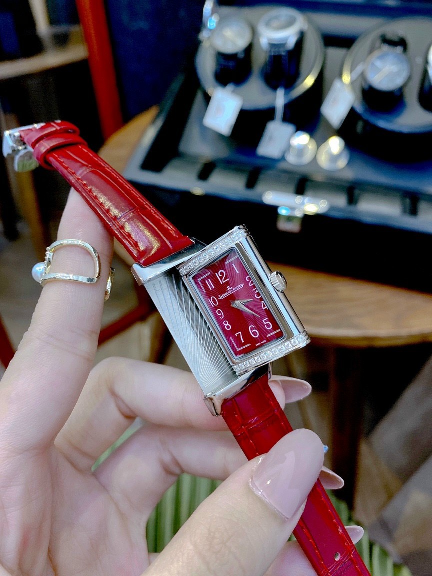 Đồng hồ Jaeger Lecoultre Đồng hồ Jaeger Lecoultre