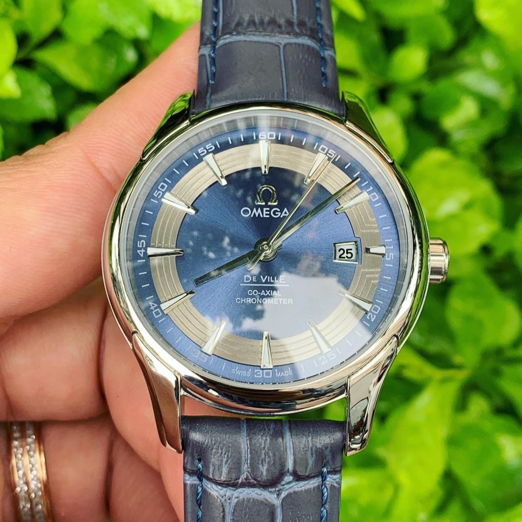 Đồng hồ Omega