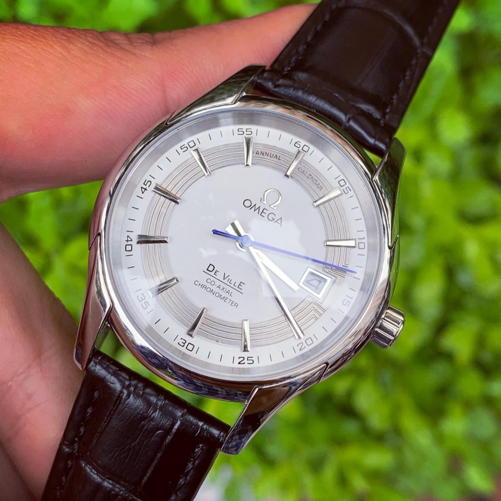 Đồng hồ Omega cổ