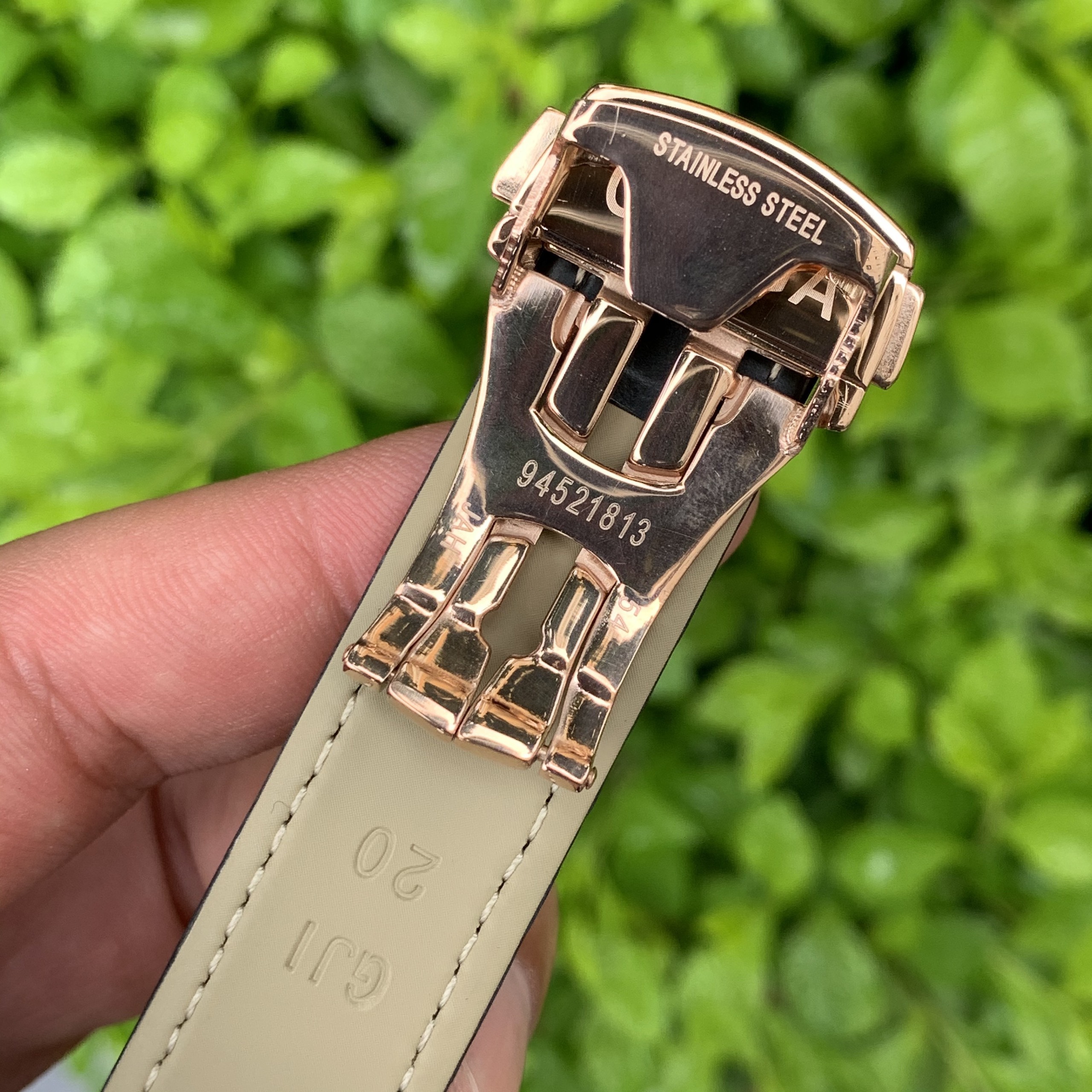 Đồng hồ Omega giá rẻ Đồng hồ Omega giá rẻ