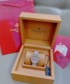 Đồng hồ Patek Philippe Nautilus