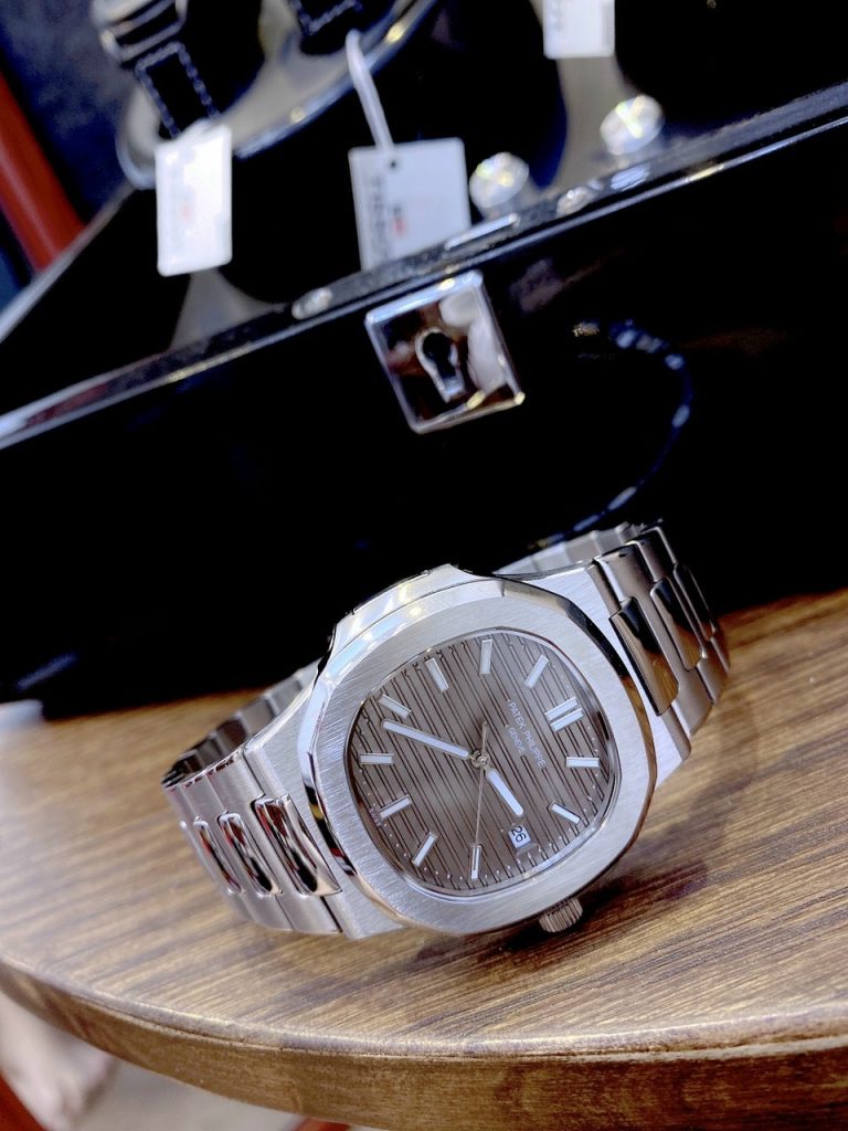 Đồng hồ Patek Philippe nam máy cơ