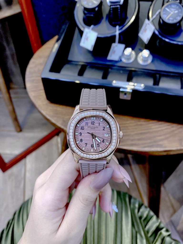 Đồng hồ Patek Philippe super fake 11
