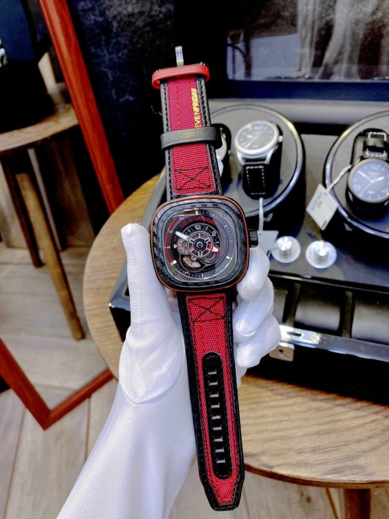 Đồng hồ SevenFriday