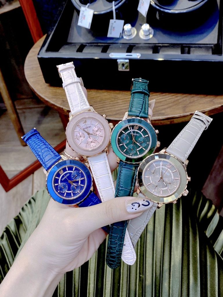Đồng hồ Swarovski
