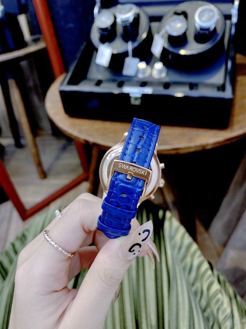 Đồng hồ Swarovski sale Đồng hồ Swarovski sale