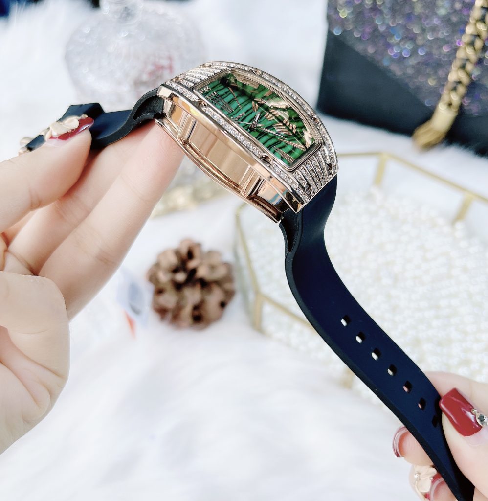 Đồng hồ nữ hàng hiệu Davena