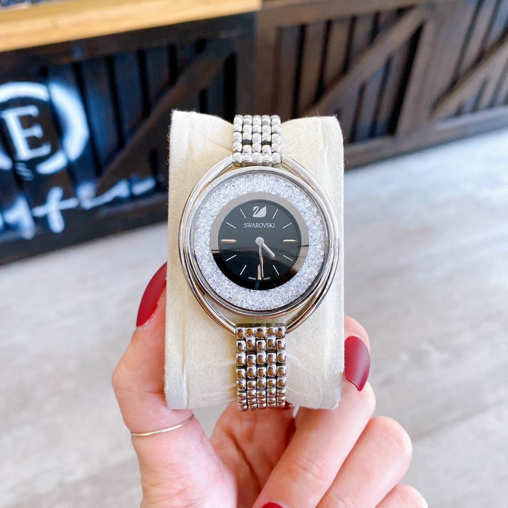 Đồng hồ swarovski