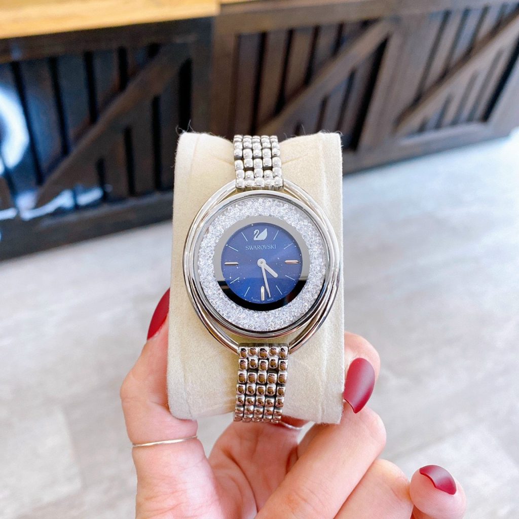 Đồng hồ swarovski nữ mặt đá xoay