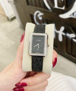 Đồng hồ Chanel nữ đính đá