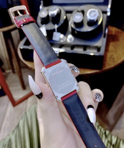 Đồng hồ Chanel nữ giá rẻ