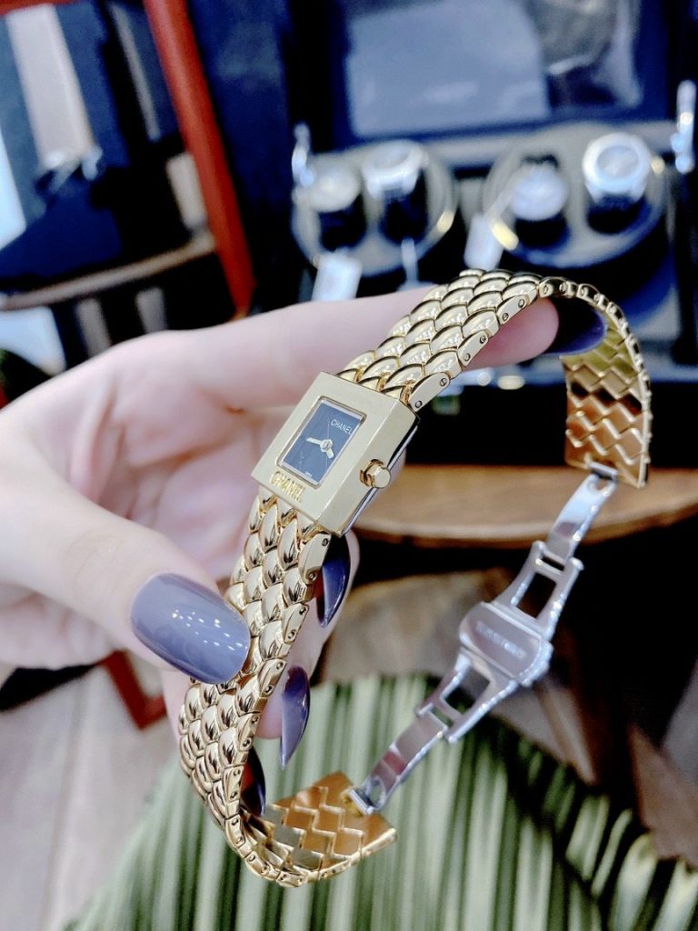 Đồng hồ Chanel nữ giá rẻ