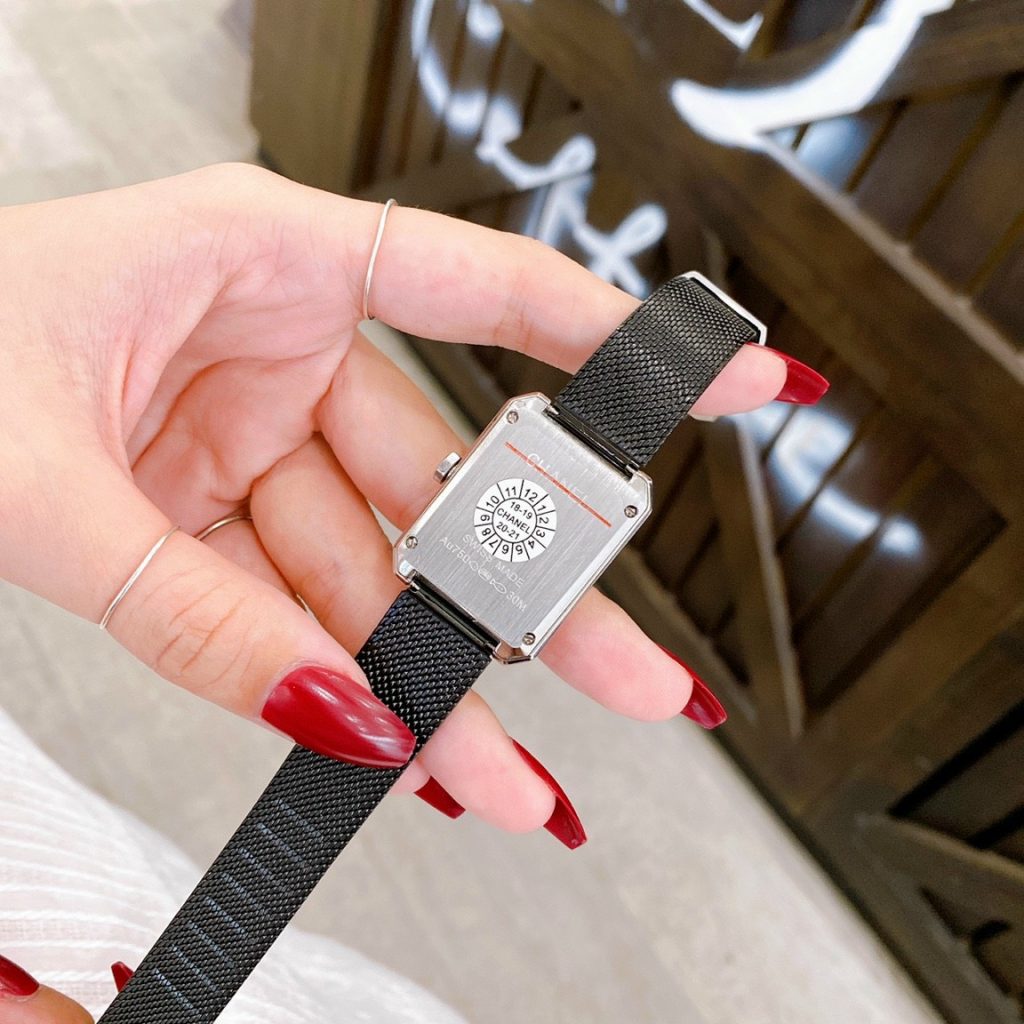 Đồng hồ Chanel super fake