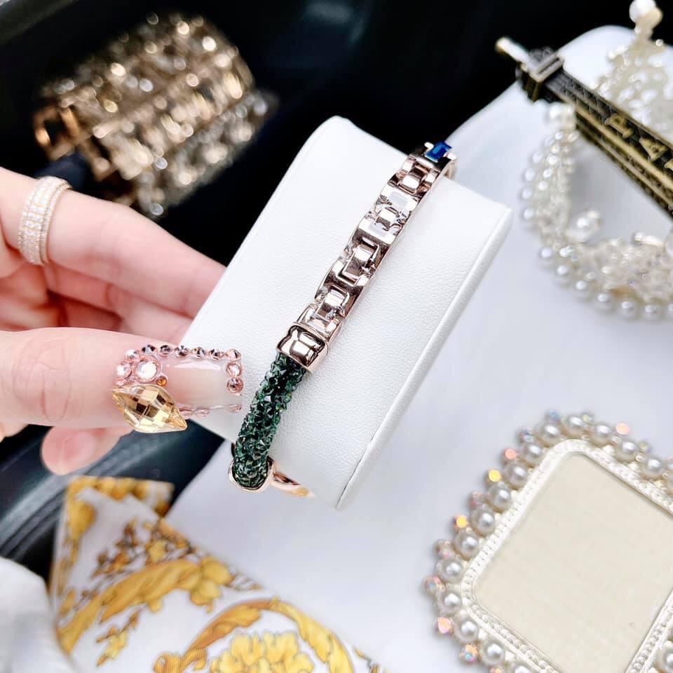 Đồng hồ Davena nữ dây kim loại