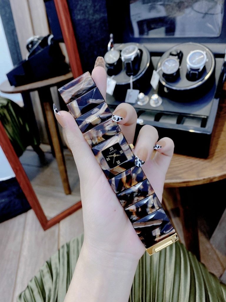 Đồng hồ Gucci nữ siêu cấp